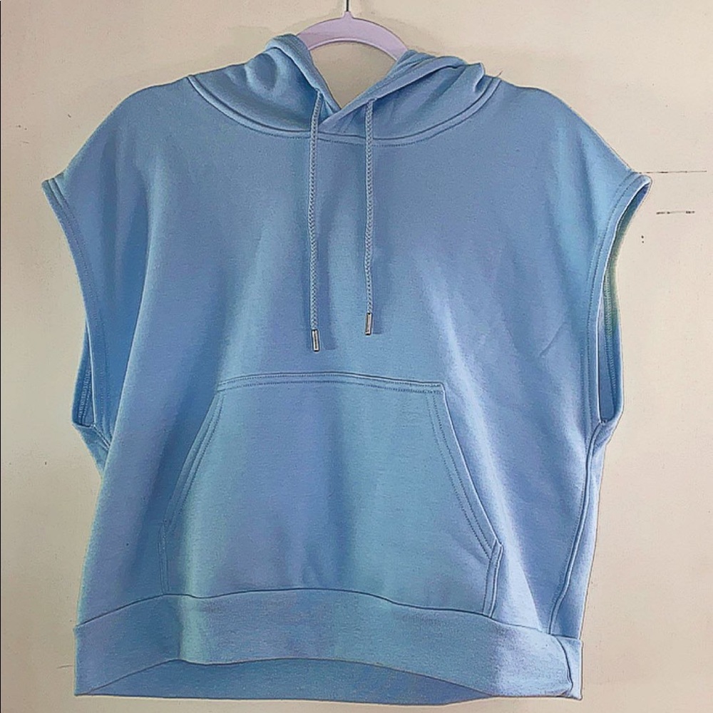Fabletics sleeveless hoodie